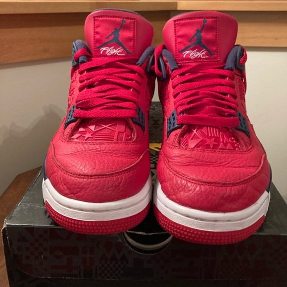 Jordan 4 Fiba - Picture 5 of 16